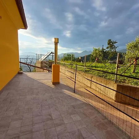 Apartamento Joivy Guanna - Charming Flat With Garden Bracco
