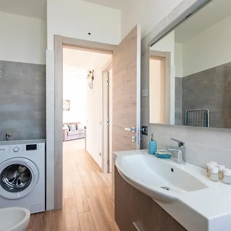 Joivy Guanna - Charming Flat With Garden * Bracco