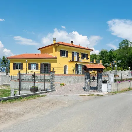 Appartamento Joivy Guanna - Charming Flat With Garden