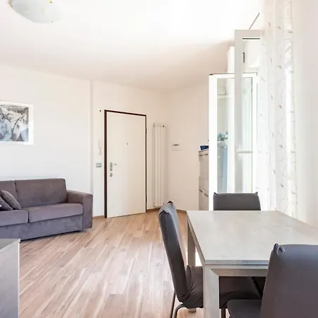 Apartment Joivy Guanna - Charming Flat With Garden Bracco