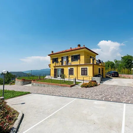 Appartamento Joivy Guanna - Charming Flat With Garden Bracco