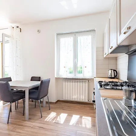 Joivy Guanna - Charming Flat With Garden *
