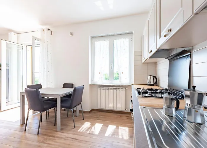 Joivy Guanna - Charming Flat With Garden *