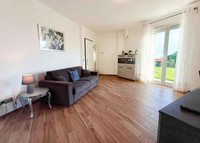 Joivy Guanna - Charming Flat With Garden Lägenhet Bracco